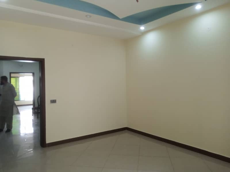 10 Marla Upper Portion For Rent 12