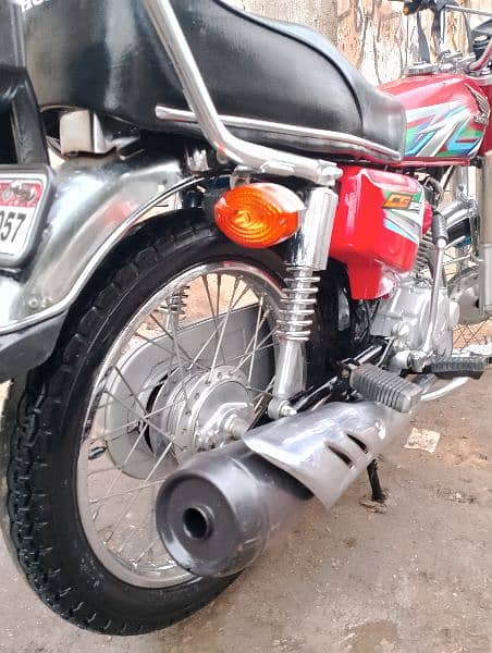 Honda 125 Model 23  Just Like New For Sale 6