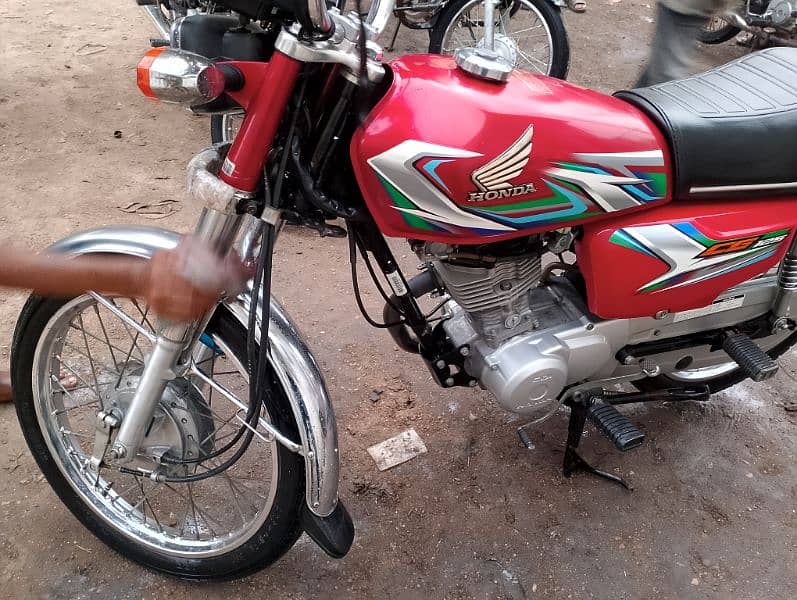 Honda 125 Model 23  Just Like New For Sale 7