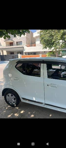 Suzuki Alto 2018 4