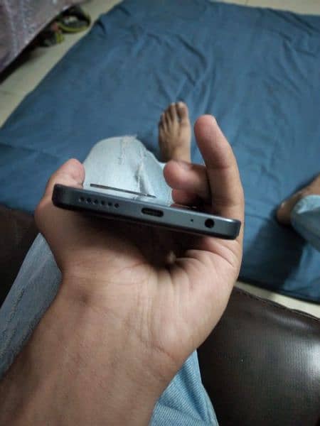 infinix smart 8 pro 4-128 4 month use no fault no repair 3