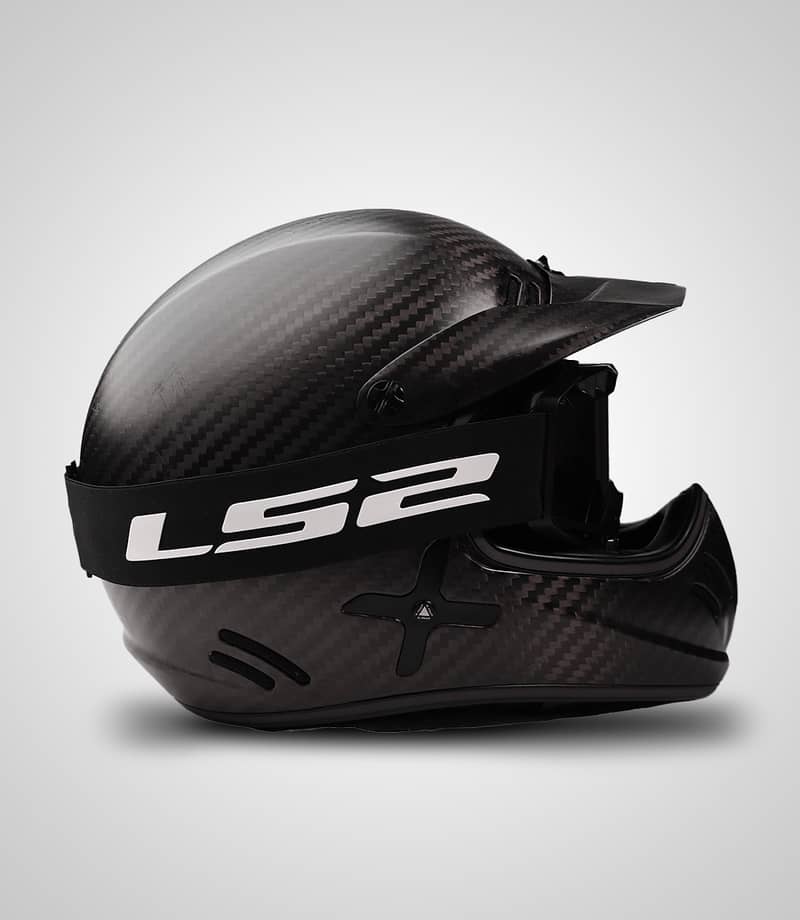 LS2 HELMET & GOOGLES FOR SALE [55K PKR] 0