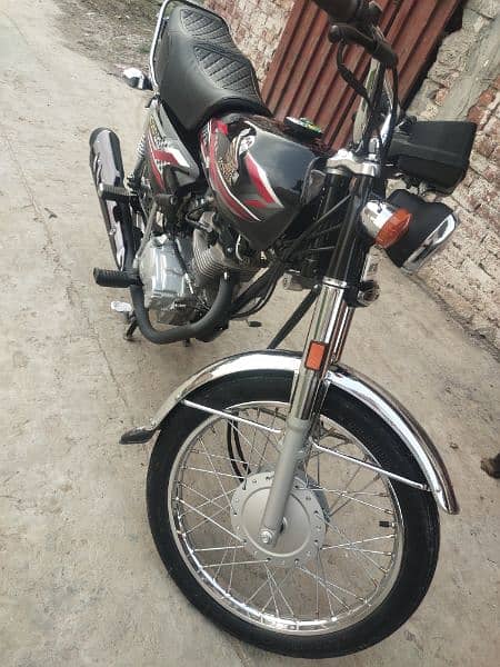 Honda CG 125 2024 lash candishan hi 1143. KM used only 13