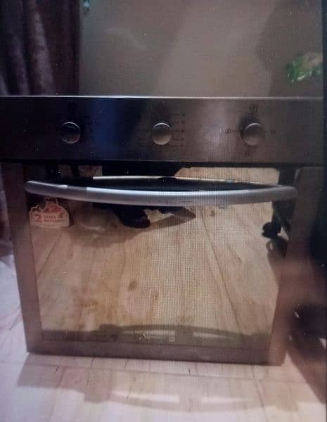 Built in oven 1