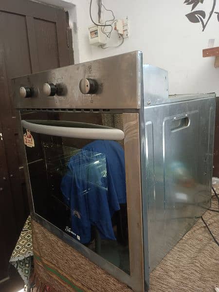 Built in oven 2