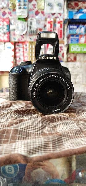 DSLR camera Canon 12D 2