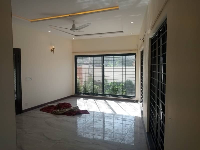 One Kanal House For Rent In Tipu Block Bahria Town Lahore 10