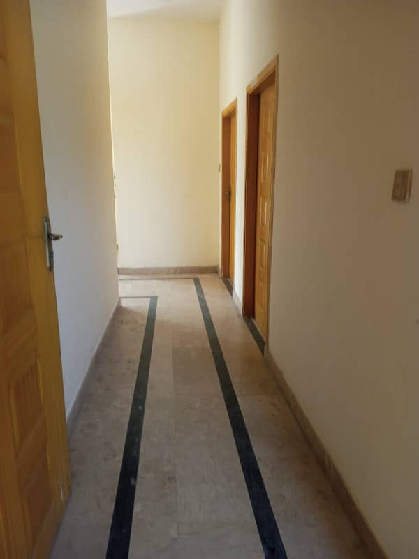 Double Road Corner Kanal House For Sale in Fazaia 9