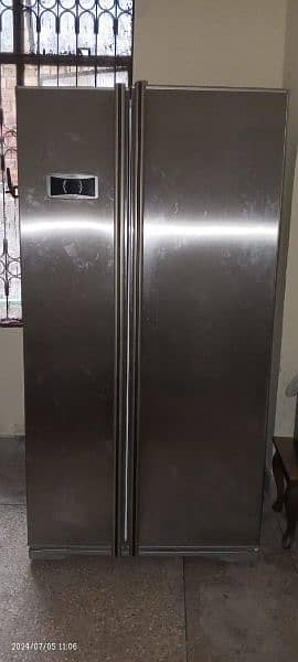 Samsung Double Door Freezer 0