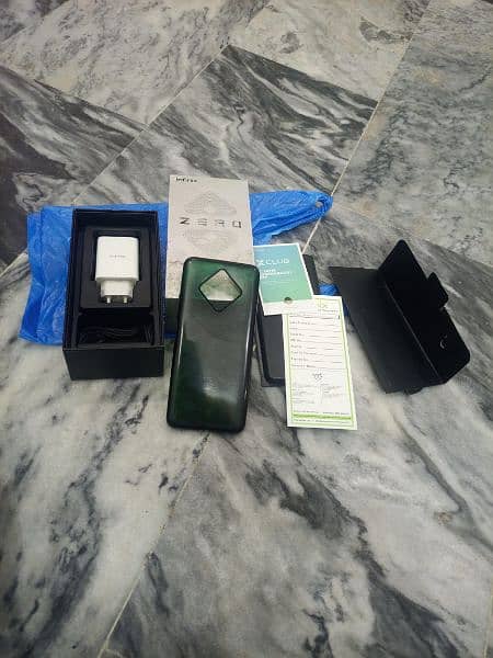 INFINIX ZERO 8 COMPLETE BOX. 0