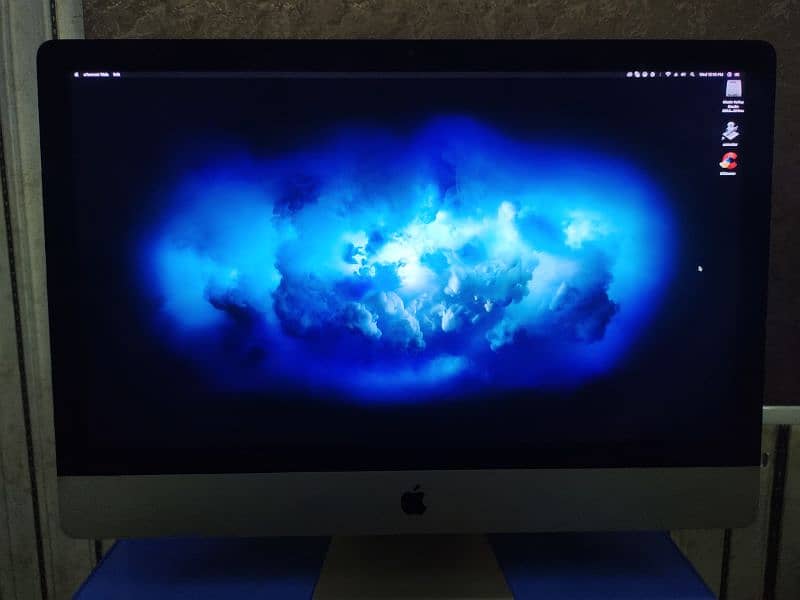 Imac 27 inch, late 2015, 5k, 24gb ram 1