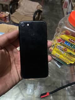 iphone 7 128  condition 10 by 9