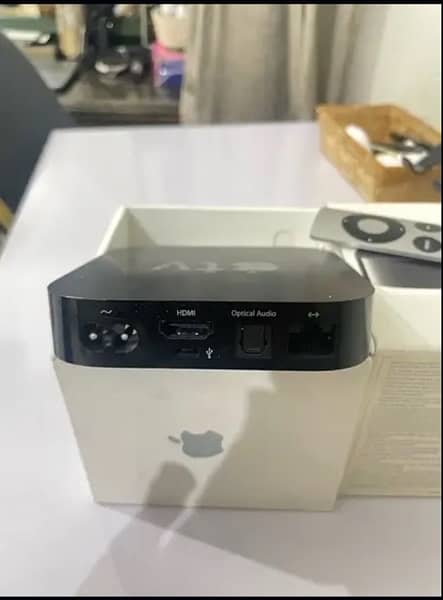 Apple tv 3rd generation 5