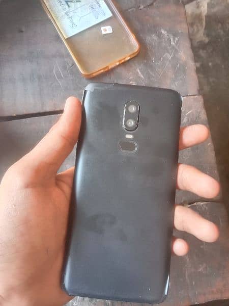 one plus 6.8ram 256gb condition 10by10 all ok 3