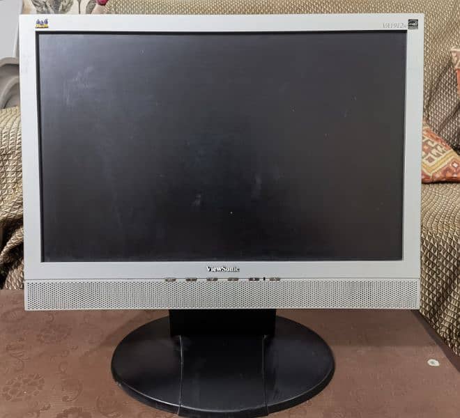 ViewSonic 19 inch lcd 0