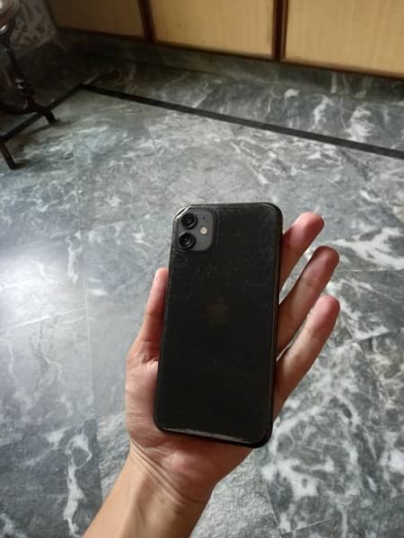 iphone 11 64gb fu nonpta urgent sell. 3