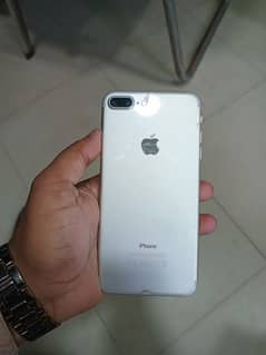 Iphone 7 plus  128GB Pta Approved