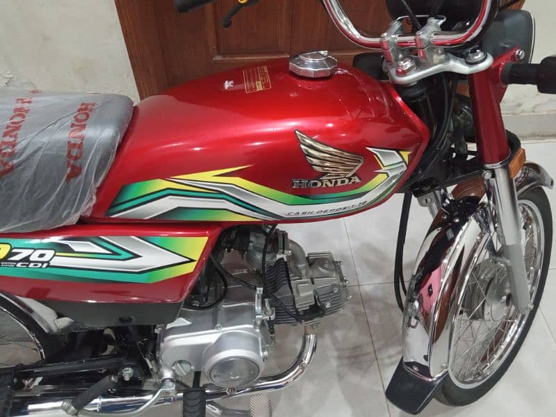 Honda CD70 Brand New (2023) All Punjab Number, Call 03047646757 8