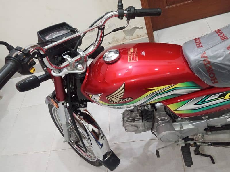 Honda CD70 Brand New (2023) All Punjab Number, Call 03047646757 9