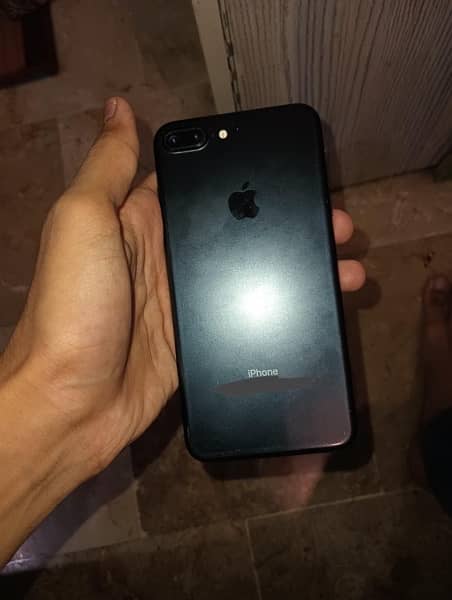 iphone 7plus pta approved 32gb 0