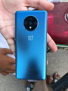 One plus 7t urgent sale 6/128