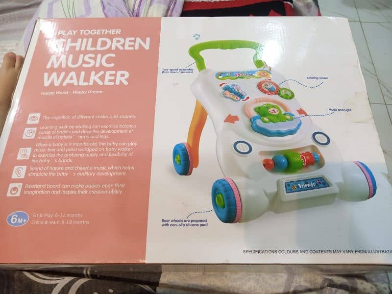 baby musical walking 1