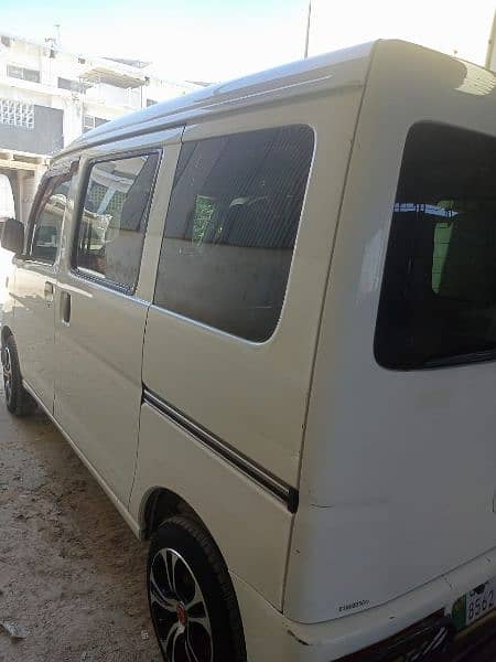 Daihatsu Hijet 2017 10