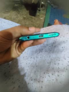 Urgent sellTecno smart 5 pro. 4/64. all oky 0