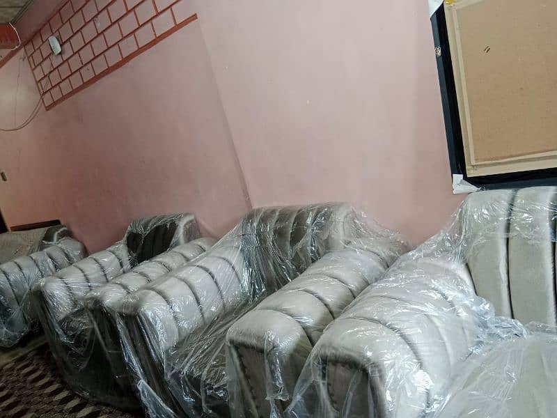 BRAND NEW 7 SEATER SOFA SET FOR SALE MADE IN KARACHI 7