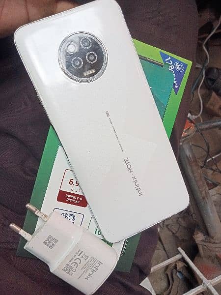 infinix not 7     4/128 with box and charger 0