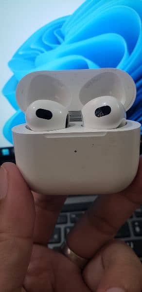 Apple Airpods (3rd Generation) 5