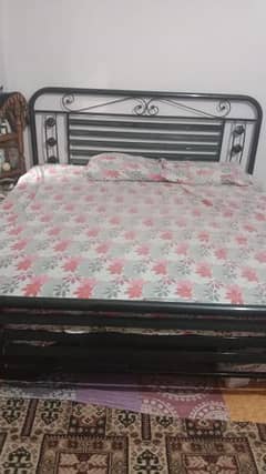 selling iron bed