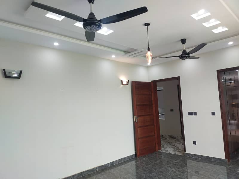 1 Kanal For Rent Upper Portion. 20