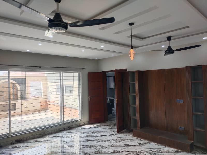 1 Kanal For Rent Upper Portion In Judicial Colony Phase 3 Lhr. 11