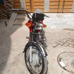 Honda 125 Total jauan showroom condition 10/10