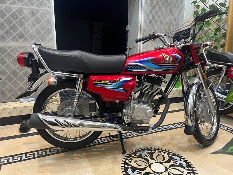 cg Honda 125 24 model for urgent sale 3