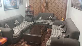 sofa set in good condition