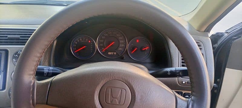 Honda Civic VTi Oriel Prosmatec 2005 model 4