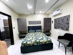 1 Bedroom VIP full furnishe flat for rent per day available in Bahia Town Lahore