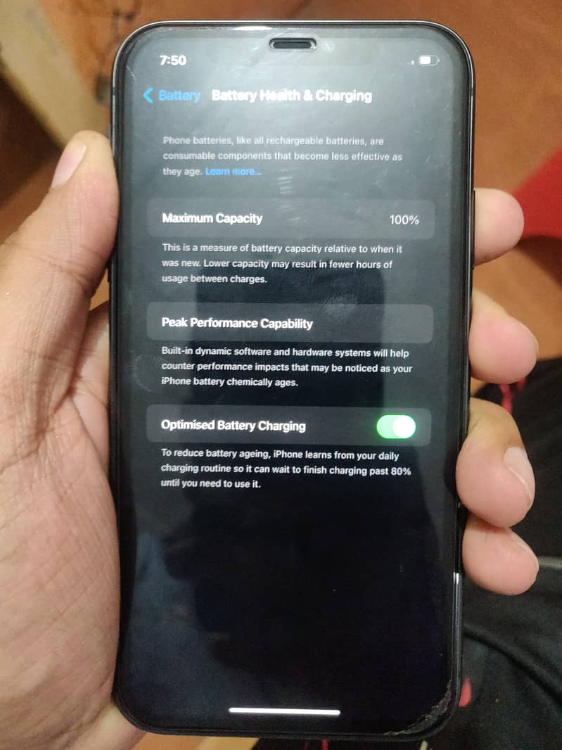 I want to sale my Iphone 11 64gb with 100% battery health in warranty 1