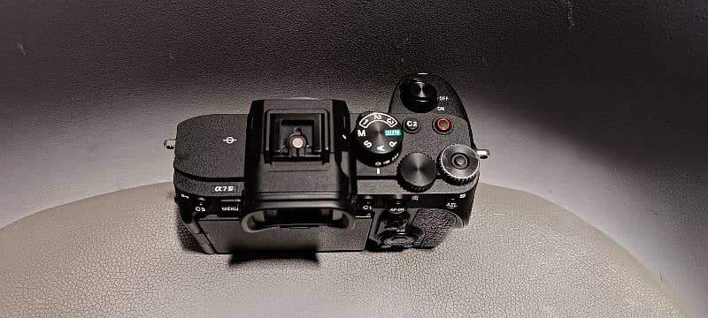 Sony A7IV Body 1