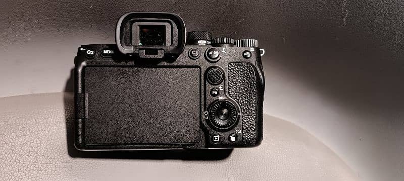 Sony A7IV Body 6