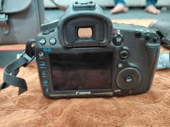 Canon EOS 5D Mark III with 4 lenzes