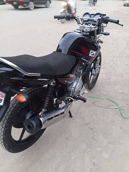 Yamaha 125G 8