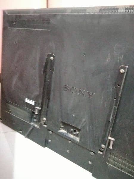 Sony Bravia LCD 46 inch for sale 3