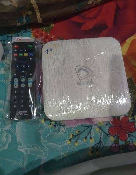 ETISALAT ANDROID SMART TV BOX 1