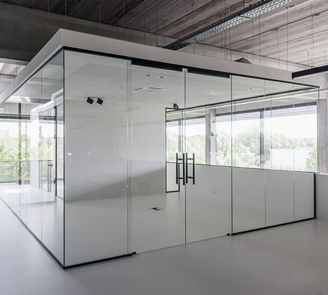 Aluminum and glass windows and doors 12mm partitions 1