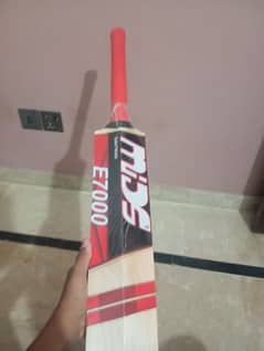 Mics E7000 English willow hard ball professional cricket bat