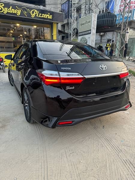 Toyota Altis Grande 2019 6