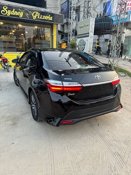 Toyota Altis Grande 2019 7